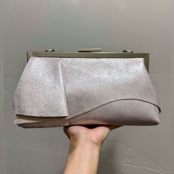 Laurie's Collection Handbags - Metallic Pink Leather Handmade Asymmetrical Ruffles, Push Lock Clutch/Crossbody